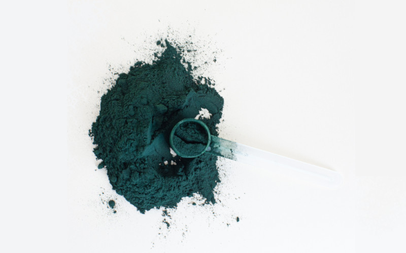 8 Health Benefits of Blue Spirulina