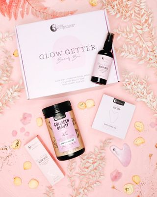 Nutra Organics Glow Getter Beauty Box with Gua Shu
