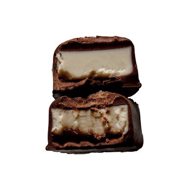 LOCO LOVE Dark Peppermint Creme Texture